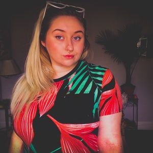 Cute Tropical Print Tee